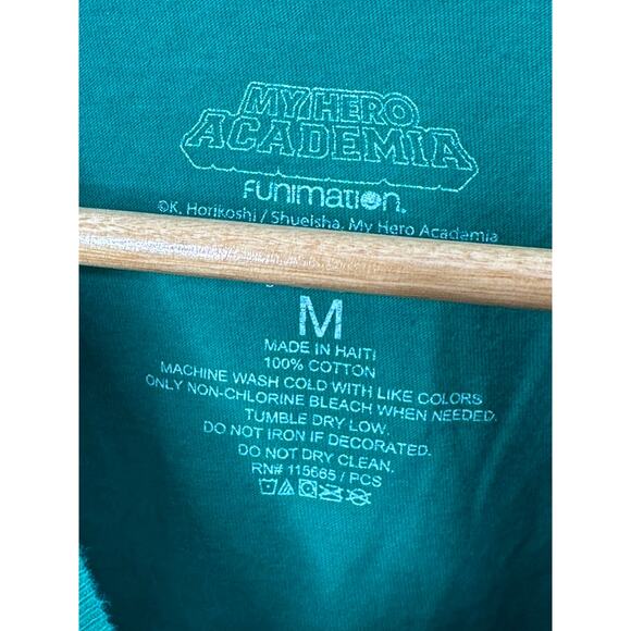 My Hero Academia Green Crewneck T-Shirt Unisex Medium - Picture 3 of 4